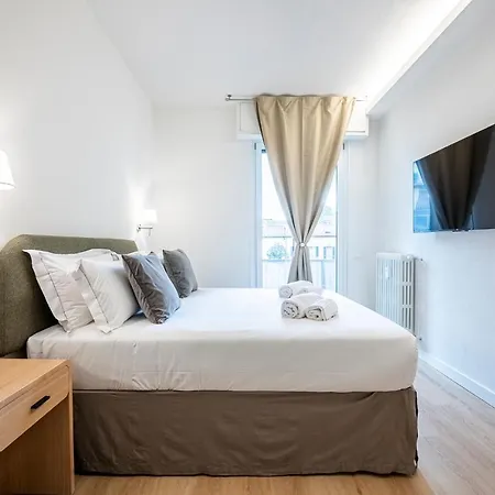Fortezza Da - 130sqm Center 5 Min & Terraces Apartamento